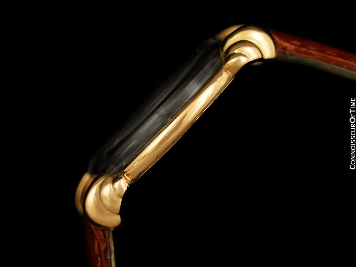 1940's Vacheron & Constantin Vintage Mens Midsize Art Deco Watch with Special Lugs - 18K Rose Gold