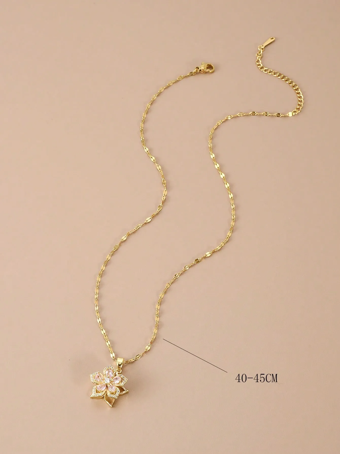 1pc Rotating Five-Petal Flower Design Stainless Steel Women's Necklace for Women