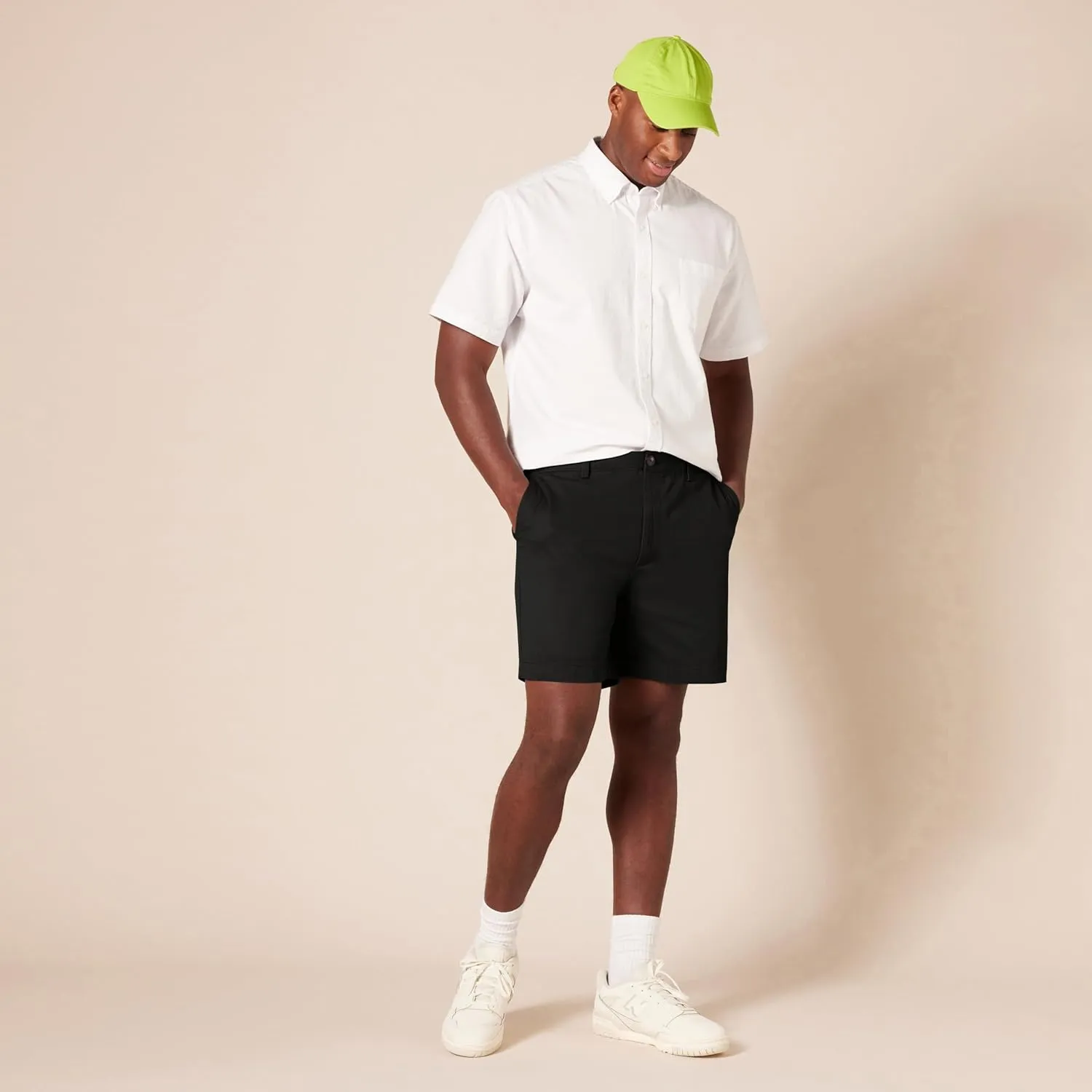 Amazon Essentials Men's Classic-Fit 7" Chino Short