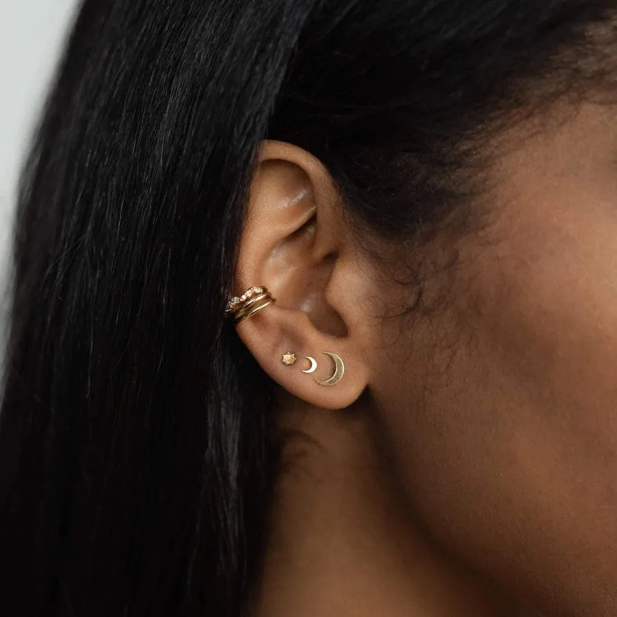 Everyday Larger Crescent Moon Earring (14K Gold)