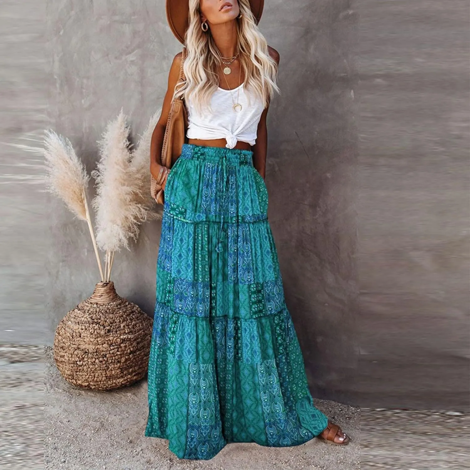 Maxi Skirts,Pleated Flowy Long Skirts for Women 2025 High Waisted Womens Boho Maxi Skirt with Pockets Trendy