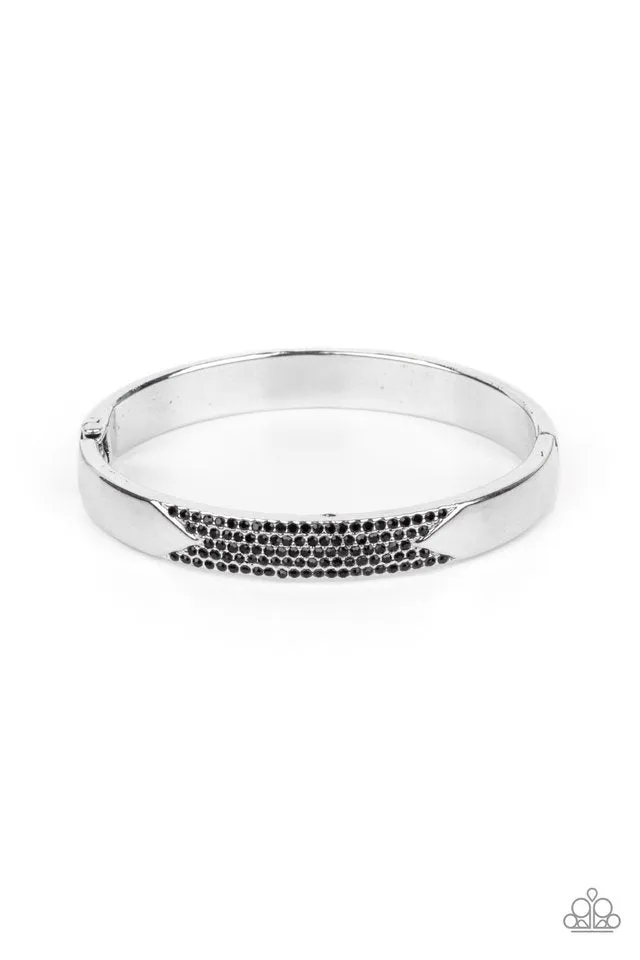 Paparazzi Bracelet ~ Radiant Edge - Black
