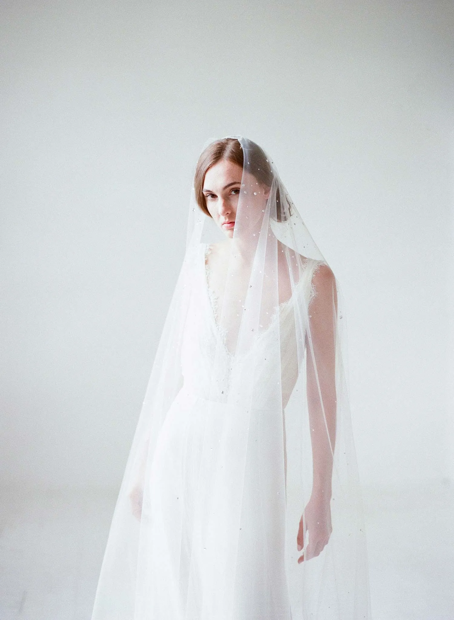 Shimmering starry crystal veil - Style #712