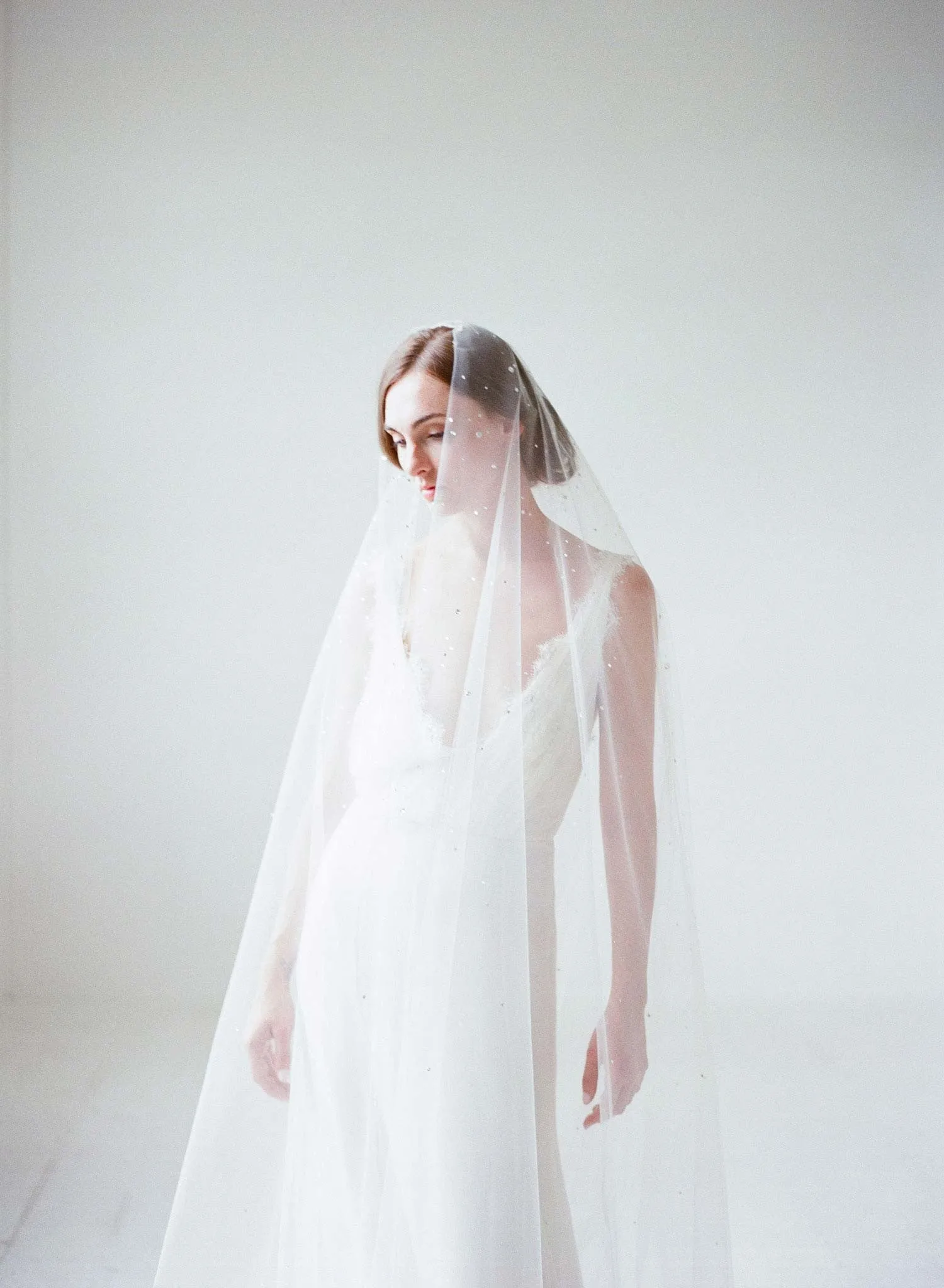 Shimmering starry crystal veil - Style #712